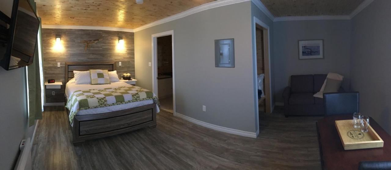 Raleigh Rooms & Taylor'S Crafts Extérieur photo