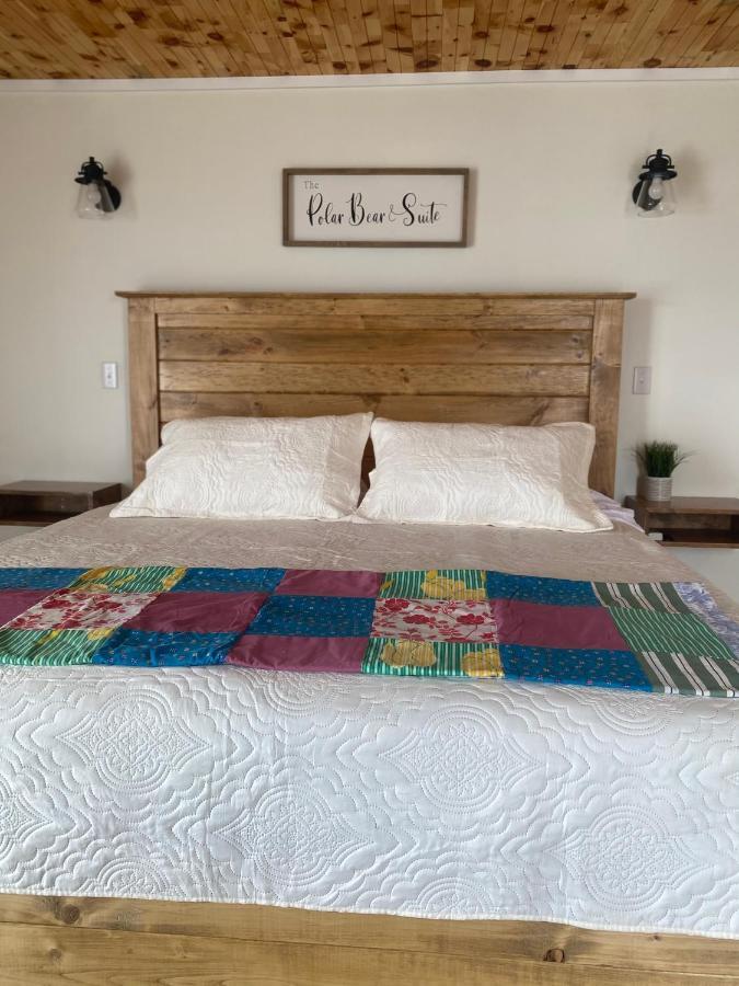 Raleigh Rooms & Taylor'S Crafts Extérieur photo